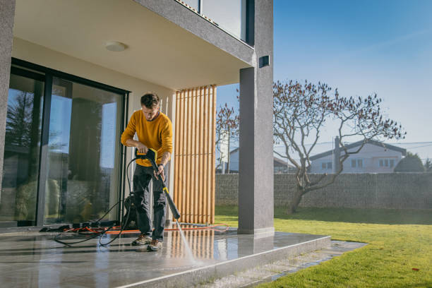 Animal Enclosure Cleaning in Graham, WA